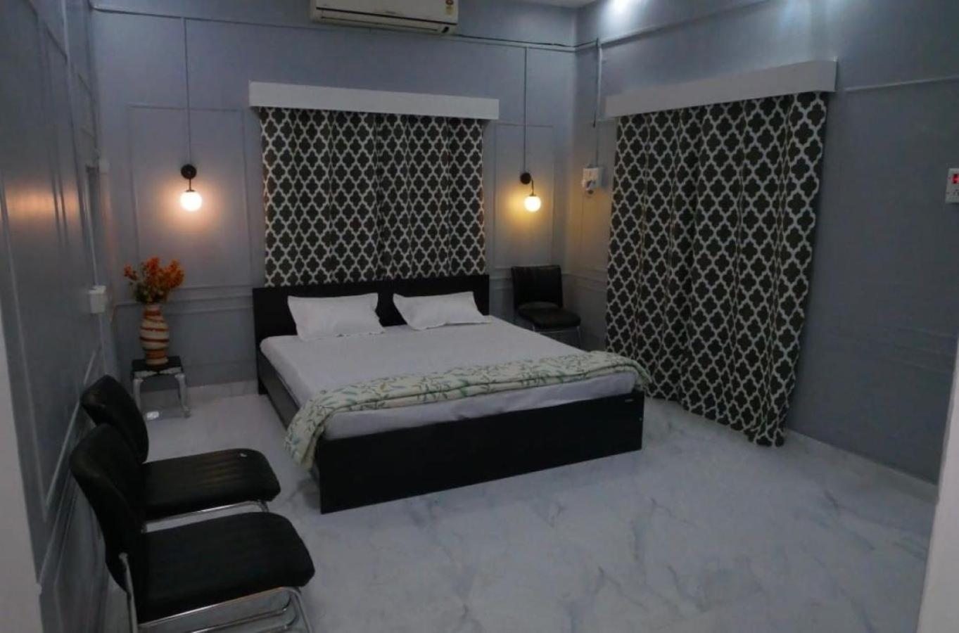 Janki Kunj Varanasi- 3 Room Home Exteriör bild